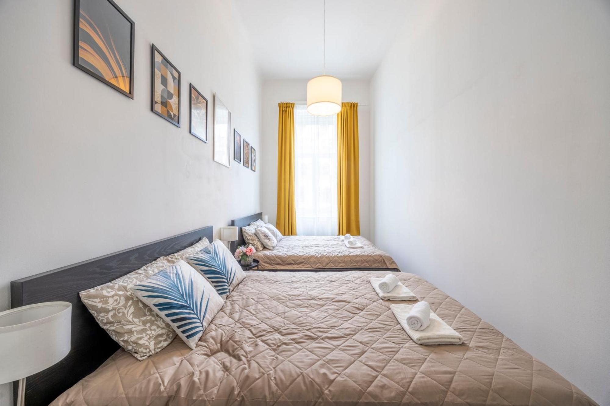 Spacious Cozy Home With 4Bedroom In The Heart Of Bp Budapest Exterior foto