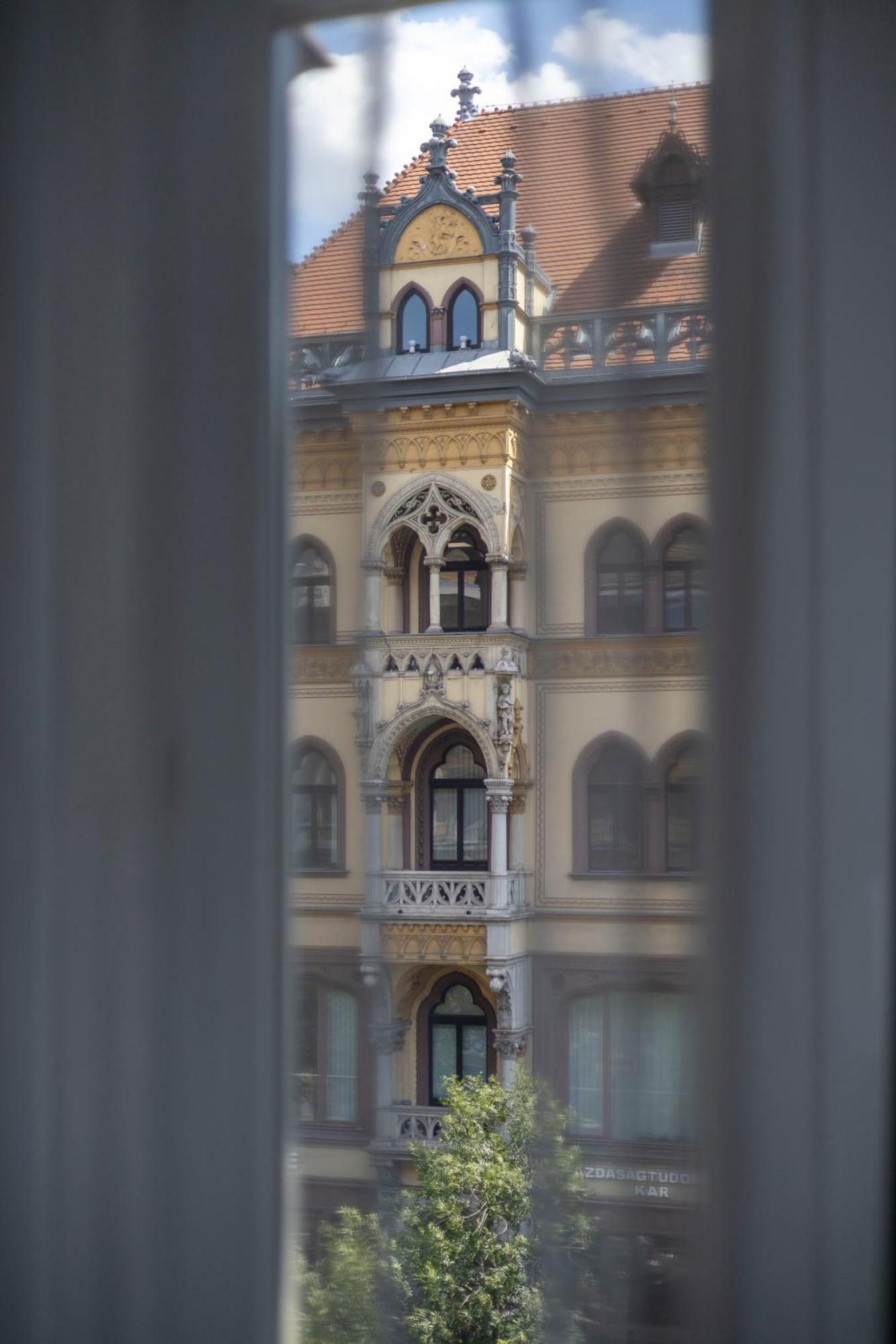 Spacious Cozy Home With 4Bedroom In The Heart Of Bp Budapest Exterior foto